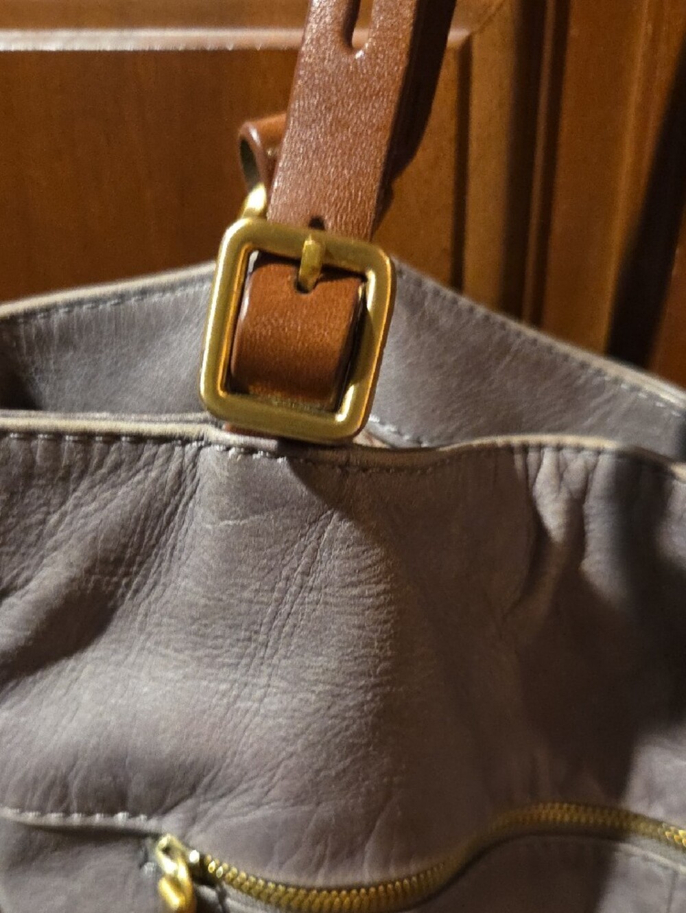 HOBO Shoulder Tote - Picture 3 of 11